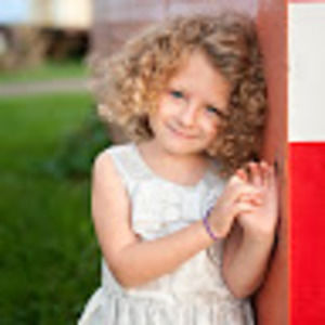 Meet your Posher, Cecilia